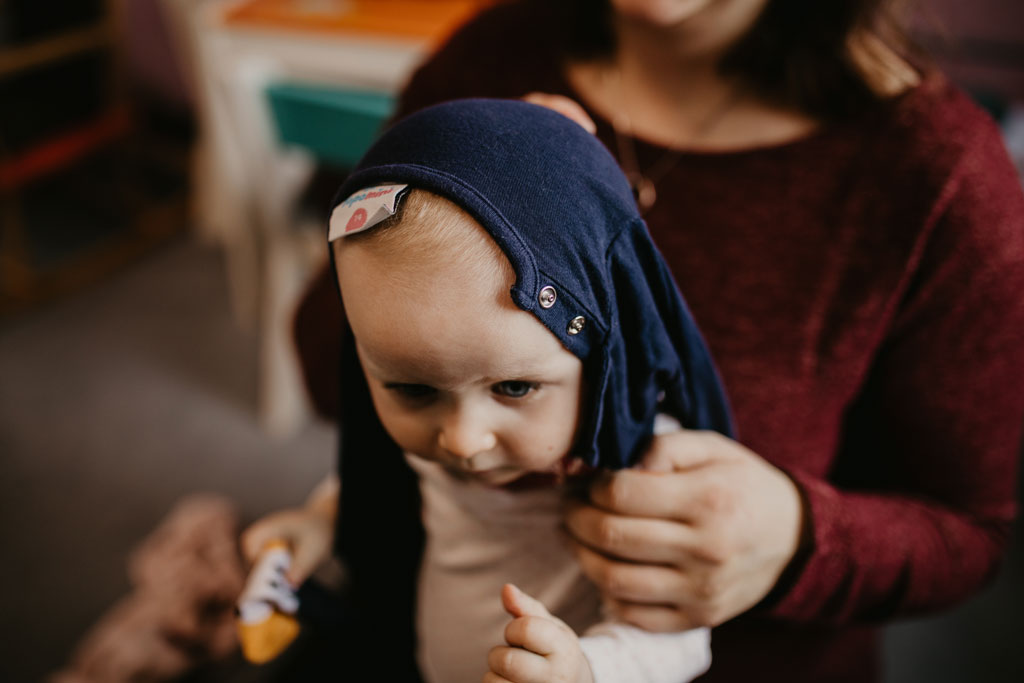 familienfotos Spaghetti essen mittag Babyfotos Kinderfotos verstecken Fotografie berlin