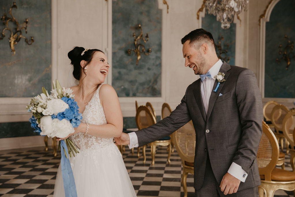 Standesamt in den neuen Kammern blauer Salon Hochzeitsfotos hochzeitsfotograf berlin Potsdam Brandenburg standesamtliche trauung