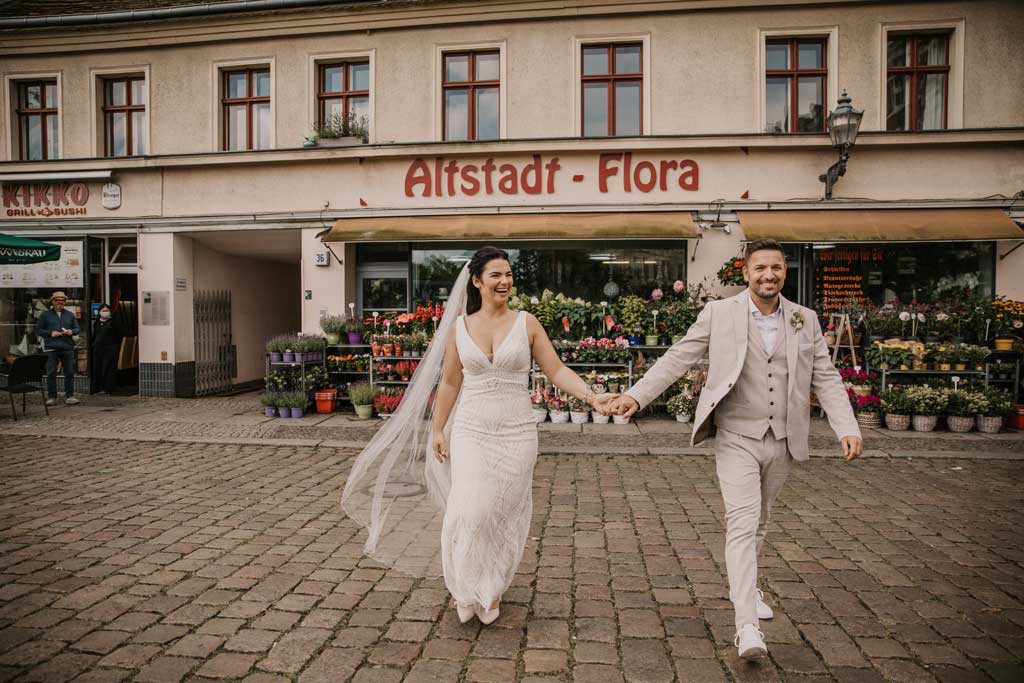 Heiraten im Standesamt Köpenick 1 WEB Lensofbeauty Koepenick Hochzeitsfotos 396 1
