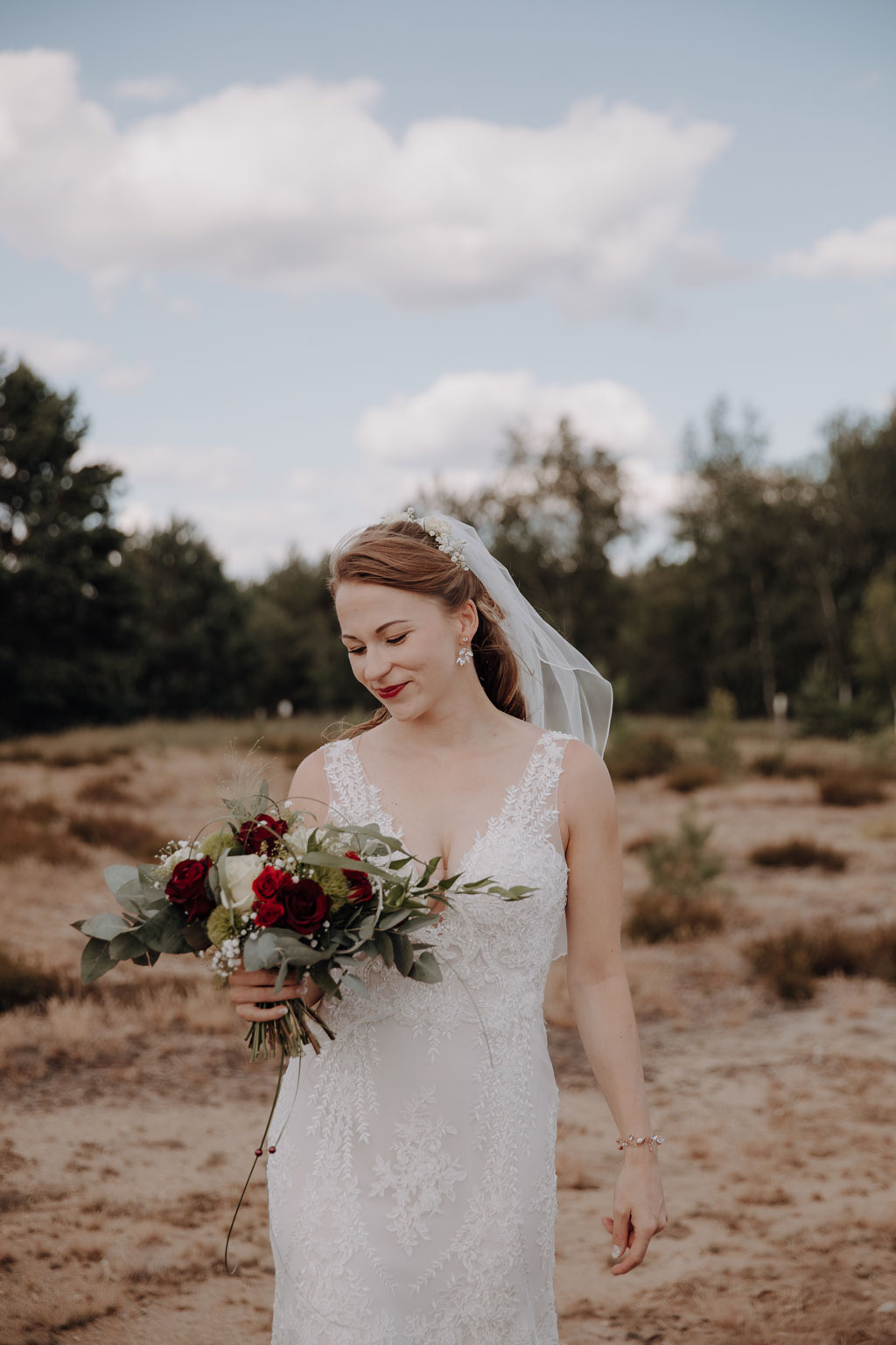 lieberoser heide Brandenburg Hochzeitsfotos couplefotos Hochzeitsfotografie Sommertag somer heiraten in Brandenburg hochzeitsfotograf berlin Hochzeitsfotografie berlin