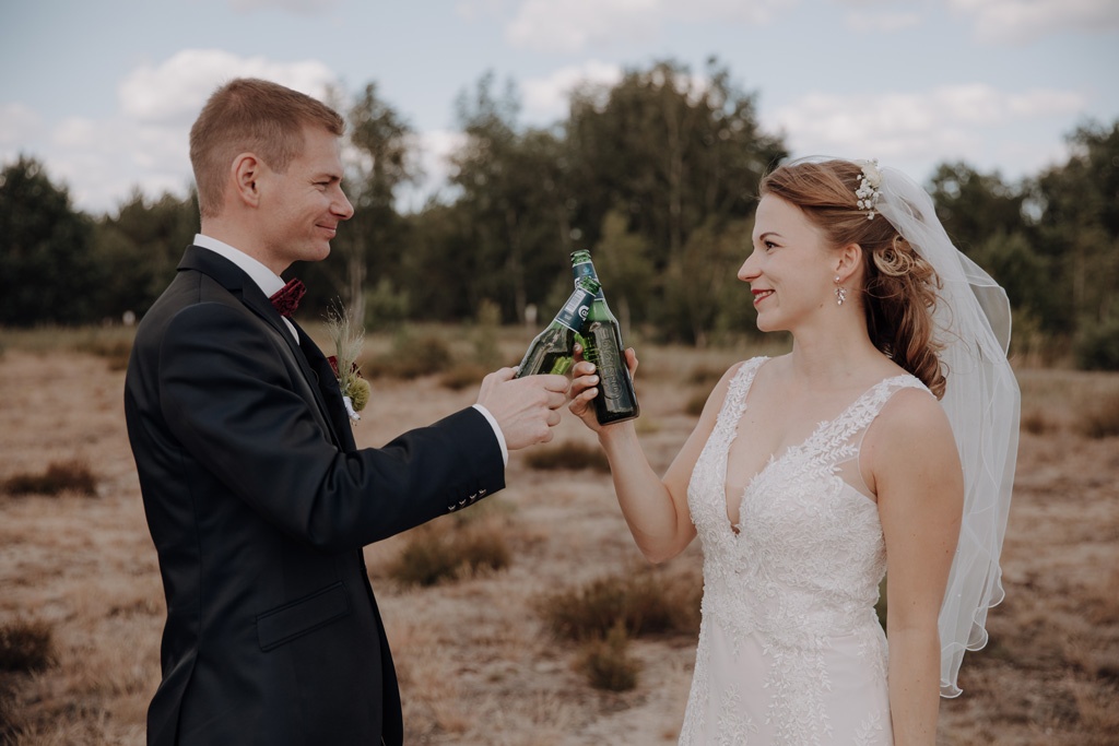 lieberoser heide Brandenburg Hochzeitsfotos couplefotos Hochzeitsfotografie Sommertag somer heiraten in Brandenburg hochzeitsfotograf berlin Hochzeitsfotografie berlin