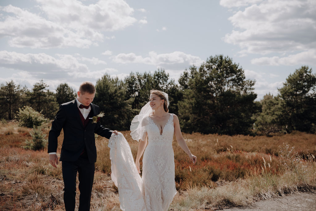 lieberoser heide Brandenburg Hochzeitsfotos couplefotos Hochzeitsfotografie Sommertag somer heiraten in Brandenburg hochzeitsfotograf berlin Hochzeitsfotografie berlin