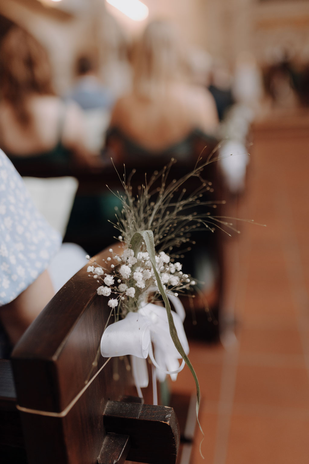 Hochzeitsfotos im Château Royal und Treehouse 23 hochzeitsfotograf berlin Hochzeitsfeier treehouse berlin eventfotos eventfotograf hochzeitsfeier brautpaar kirche kirchliche trauung