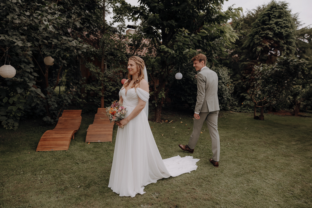 Lensofbeauty Hochzeitsfotos Berlin Hochzeitsfotograf Gartenparty Sommerhochzeit 131