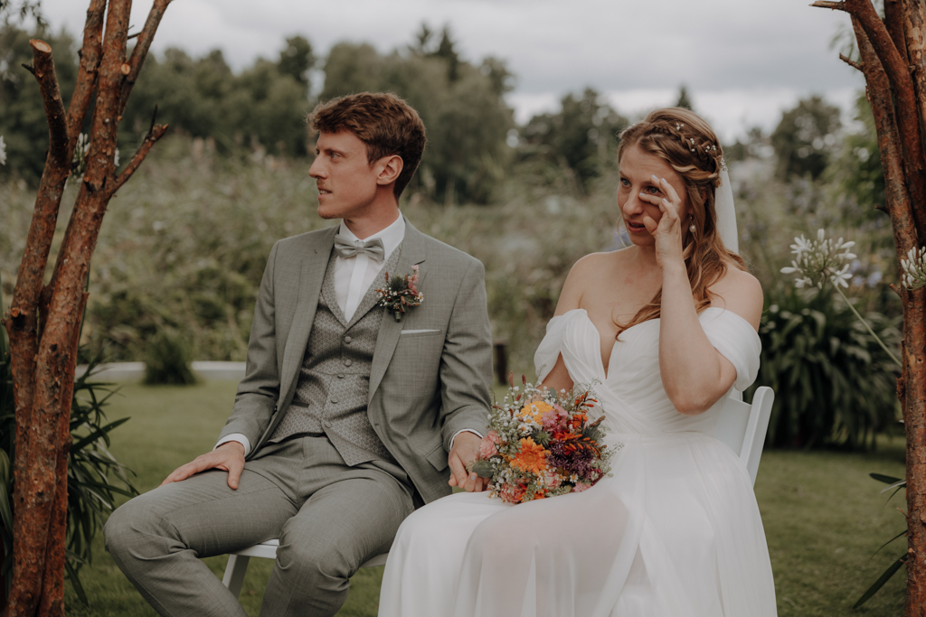 Lensofbeauty Hochzeitsfotos Berlin Hochzeitsfotograf Gartenparty Sommerhochzeit 402
