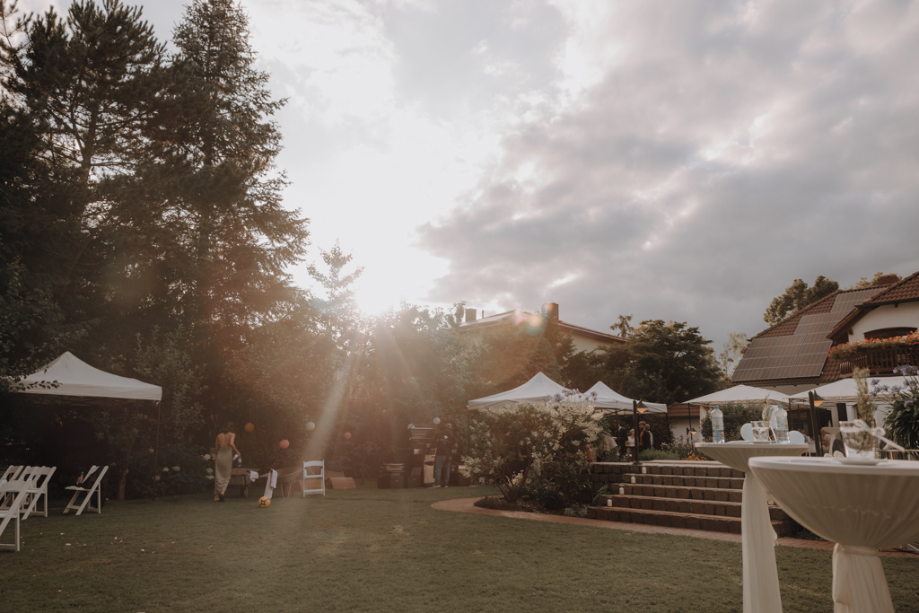 Lensofbeauty Hochzeitsfotos Berlin Hochzeitsfotograf Gartenparty Sommerhochzeit 876
