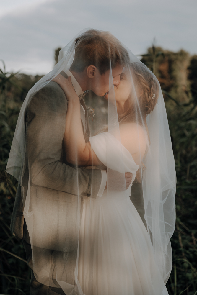 Lensofbeauty Hochzeitsfotos Berlin Hochzeitsfotograf Gartenparty Sommerhochzeit 896