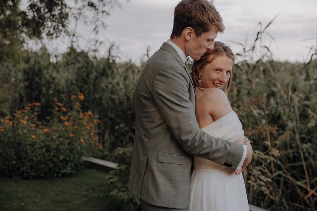 Lensofbeauty Hochzeitsfotos Berlin Hochzeitsfotograf Gartenparty Sommerhochzeit 926