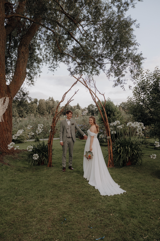 Lensofbeauty Hochzeitsfotos Berlin Hochzeitsfotograf Gartenparty Sommerhochzeit 949