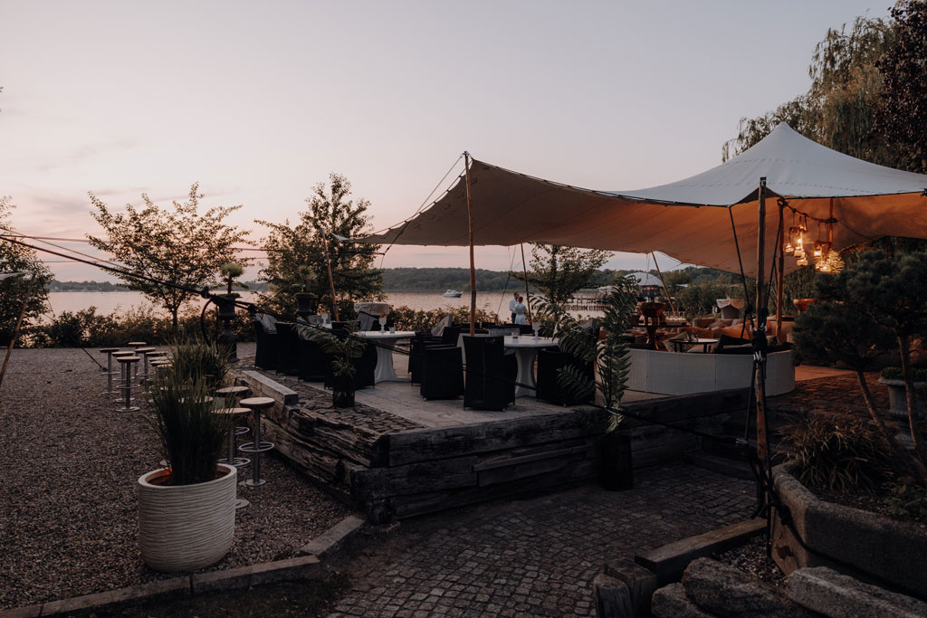 WEB Lensofbeauty Hochzeitsfotos Caputh Seebad Hochzeitsfotograf Berlin 674